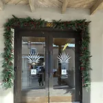 Palace Modern Hotel At The Plaza - Queen Suite 5