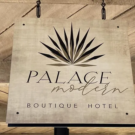 Palace Modern At The Plaza - Queen 5 Hotel Santa Fe